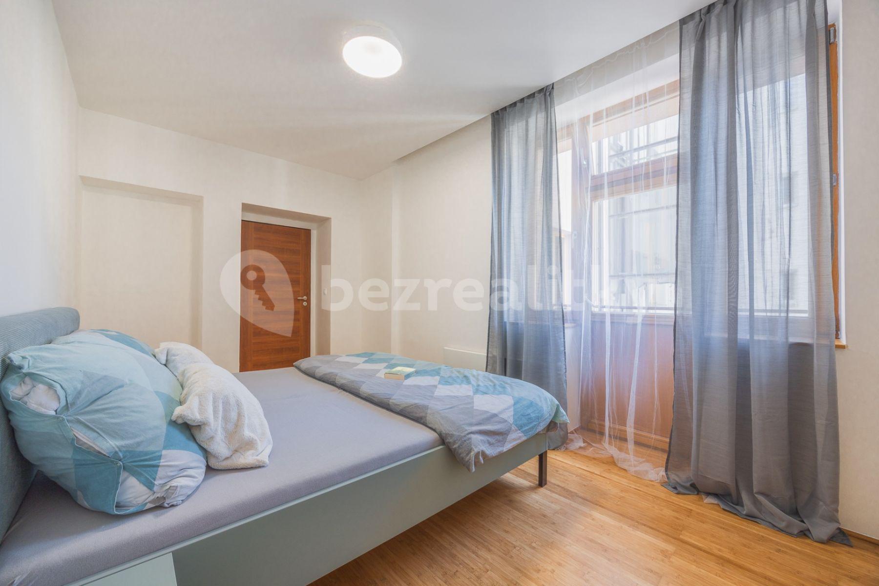 Prodej bytu 2+kk 52 m², Žerotínova, Praha, Praha