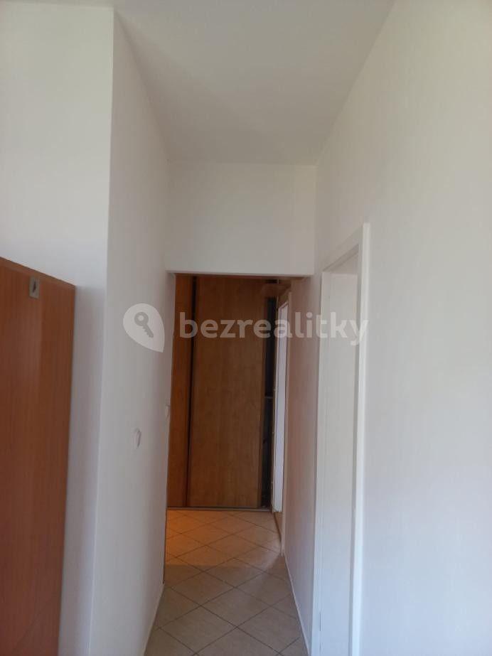 Pronájem bytu 2+1 55 m², Přistoupimská, Praha, Praha