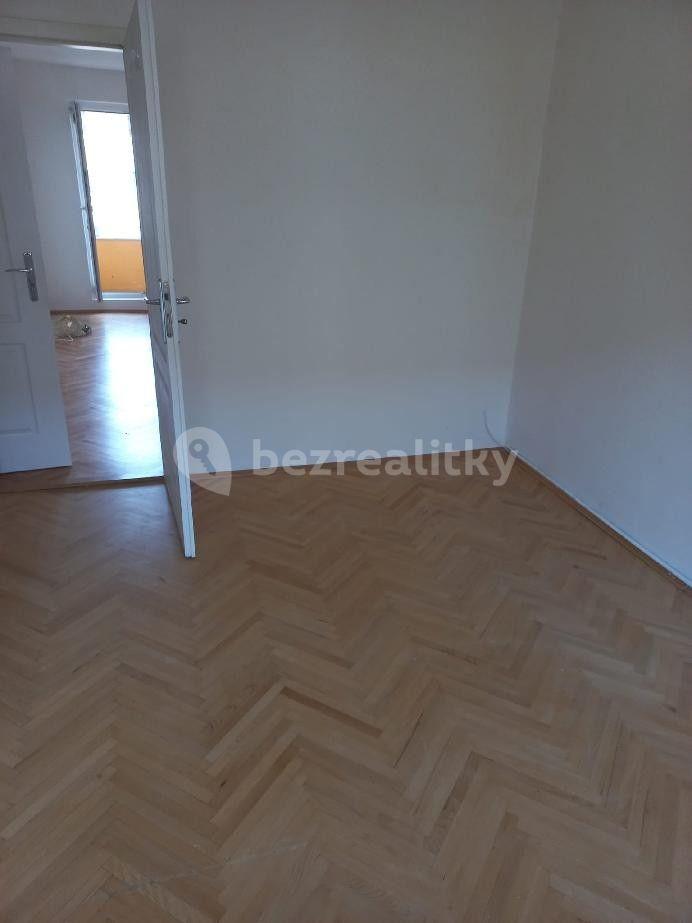 Pronájem bytu 2+1 55 m², Přistoupimská, Praha, Praha