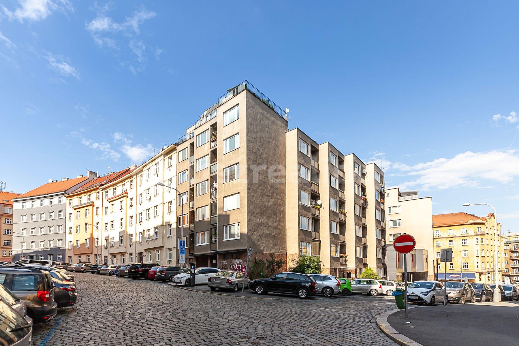 Prodej bytu 3+1 75 m², Pod Pramenem, Praha, Praha