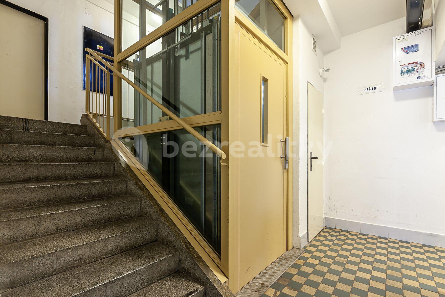 Prodej bytu 3+1 75 m², Pod Pramenem, Praha, Praha