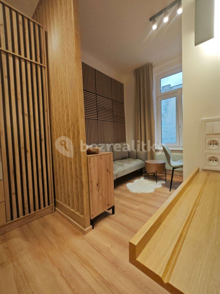 Pronájem bytu 1+1 26 m², Turnovská, Praha, Praha