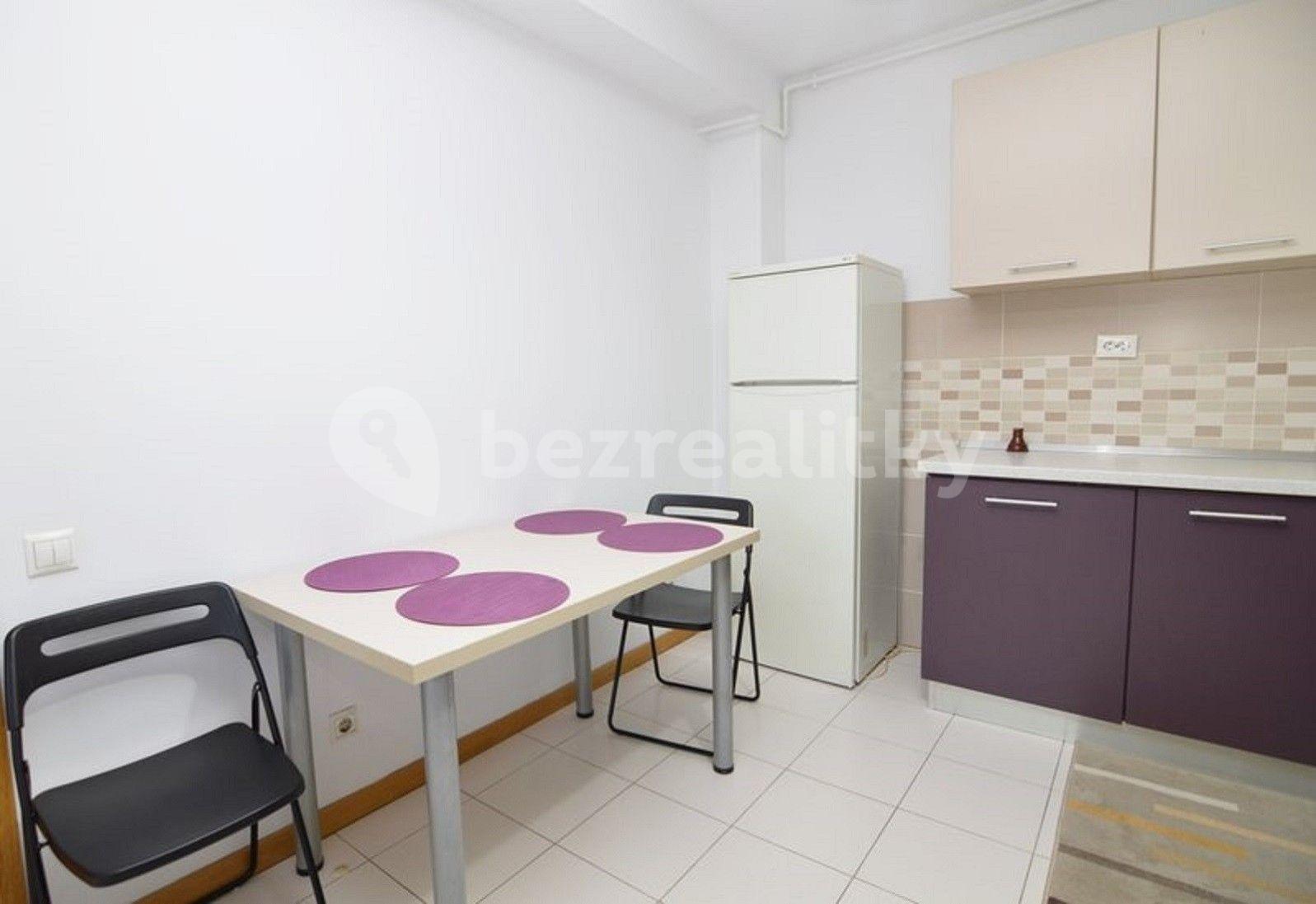 Pronájem bytu 2+1 72 m², Veverkova, Praha, Praha