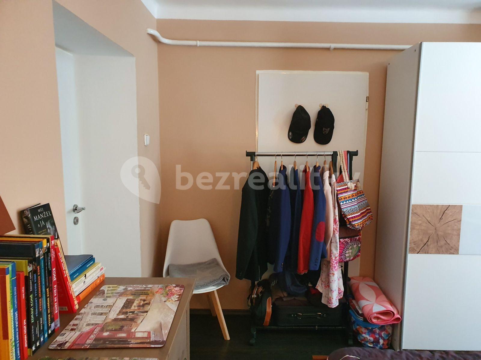 Prodej bytu 2+1 55 m², Sklářská, Nový Bor, Liberecký kraj