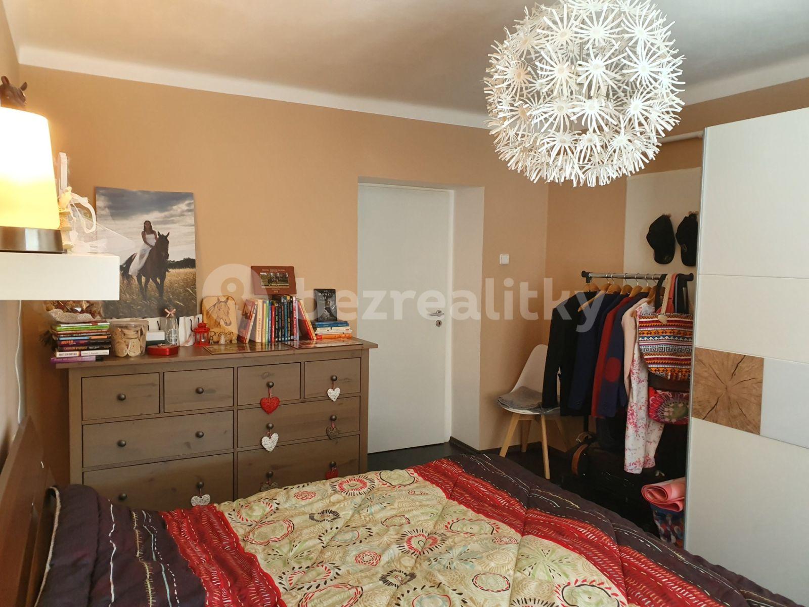 Prodej bytu 2+1 55 m², Sklářská, Nový Bor, Liberecký kraj