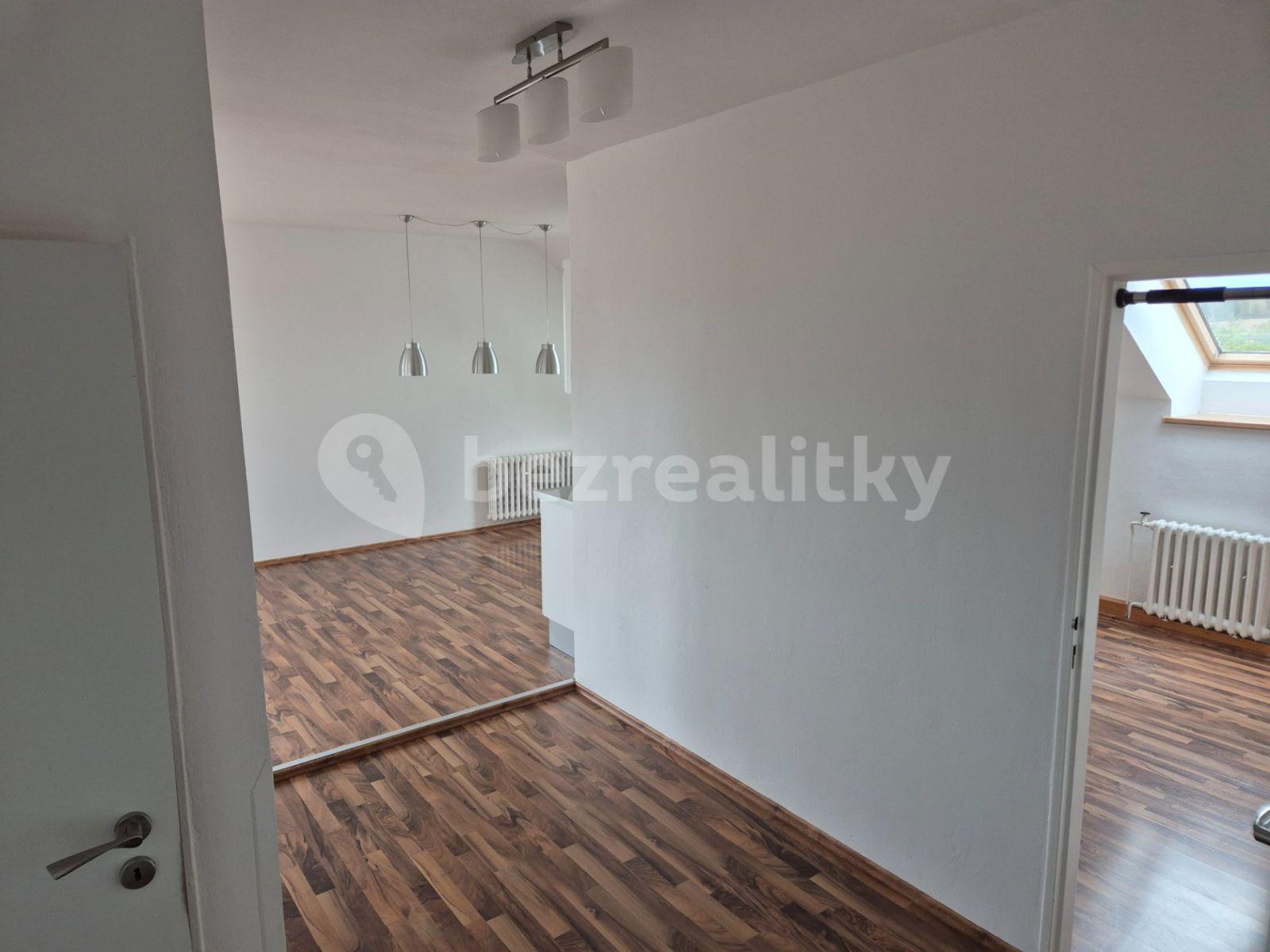 Pronájem bytu 3+1 82 m², Družstevní, Stará Huť, Středočeský kraj