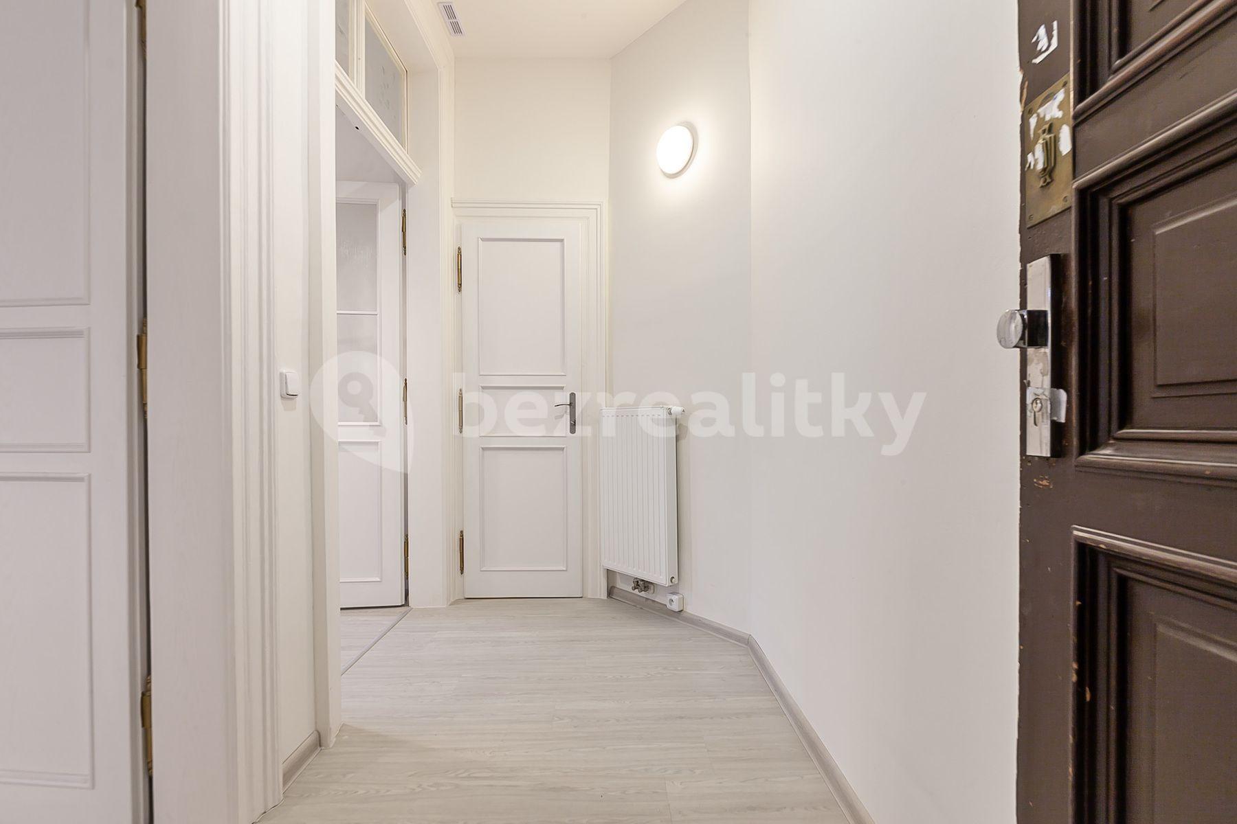 Prodej bytu 1+1 42 m², Anny Letenské, Praha, Praha