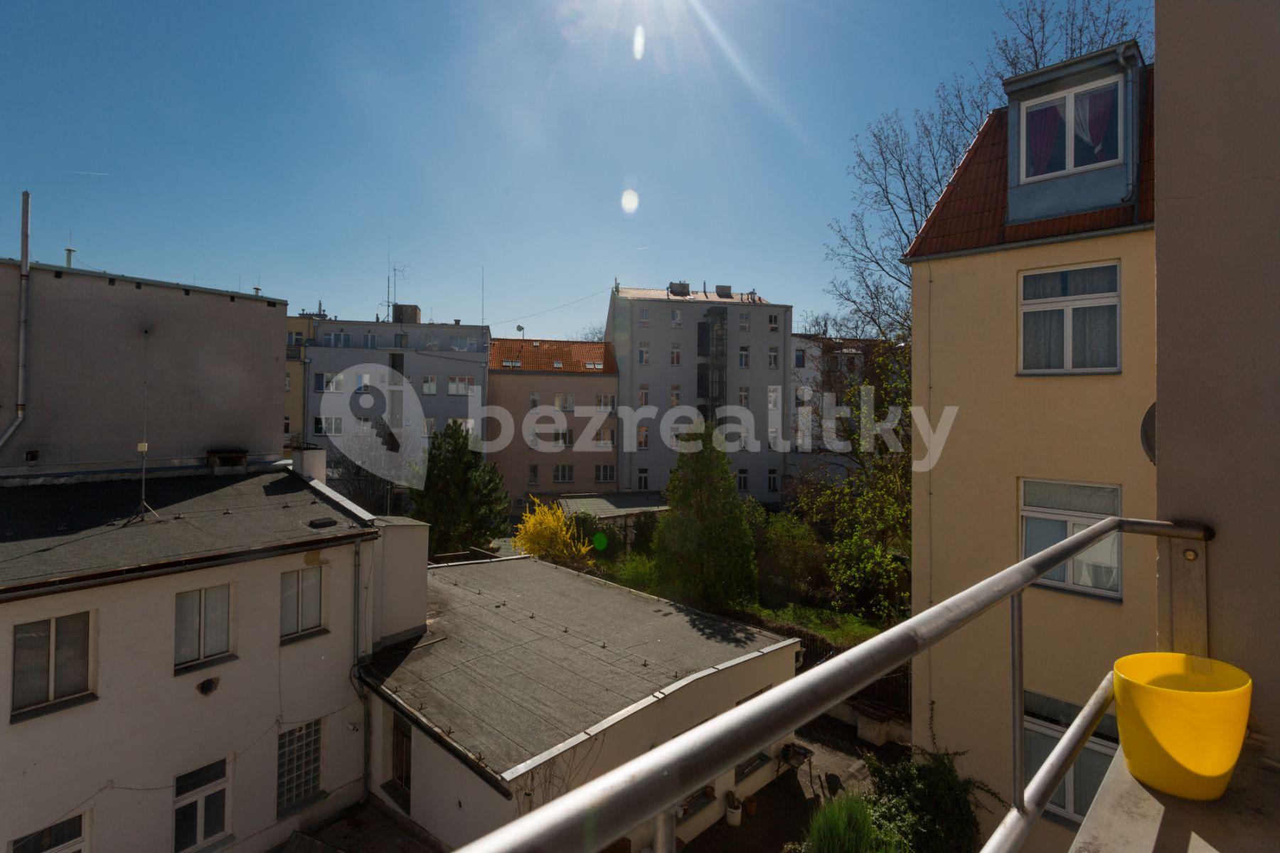 Pronájem bytu 1+kk 33 m², Kozácká, Praha, Praha