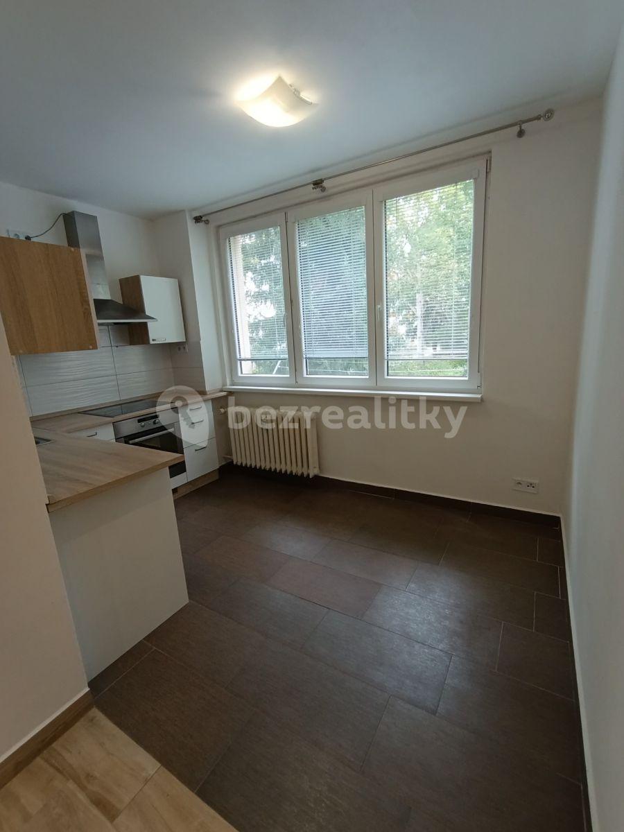 Prodej bytu 3+1 66 m², Petrohradská, Tábor, Jihočeský kraj