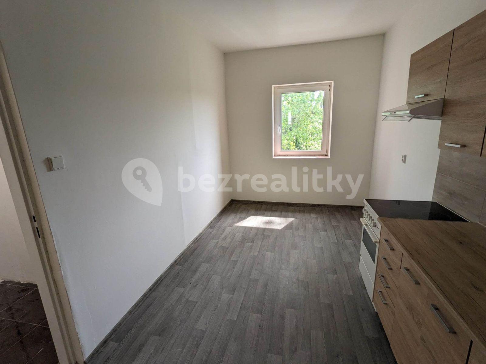 Prodej bytu 1+1 62 m², Zádušní, Kladno, Středočeský kraj