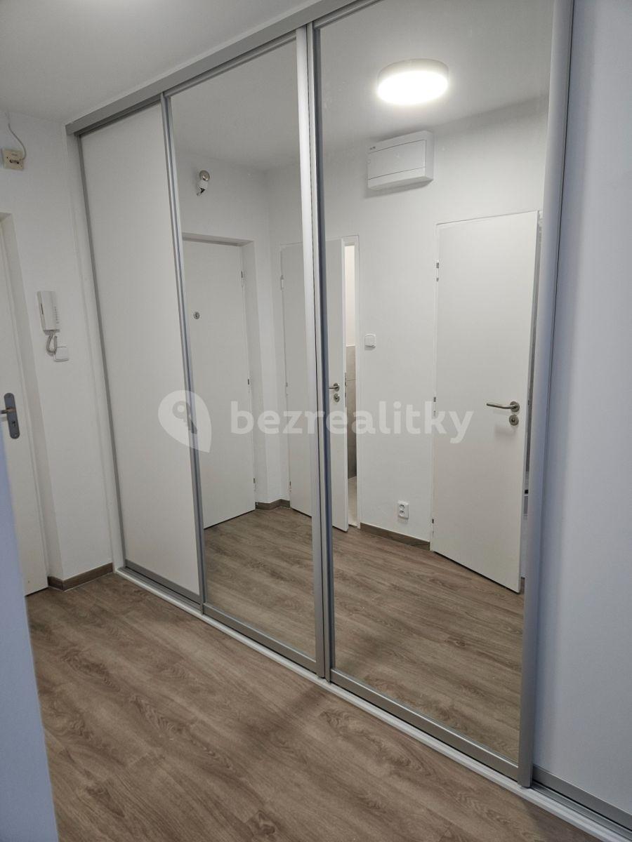 Pronájem bytu 2+1 53 m², Skřivanská, Praha, Praha