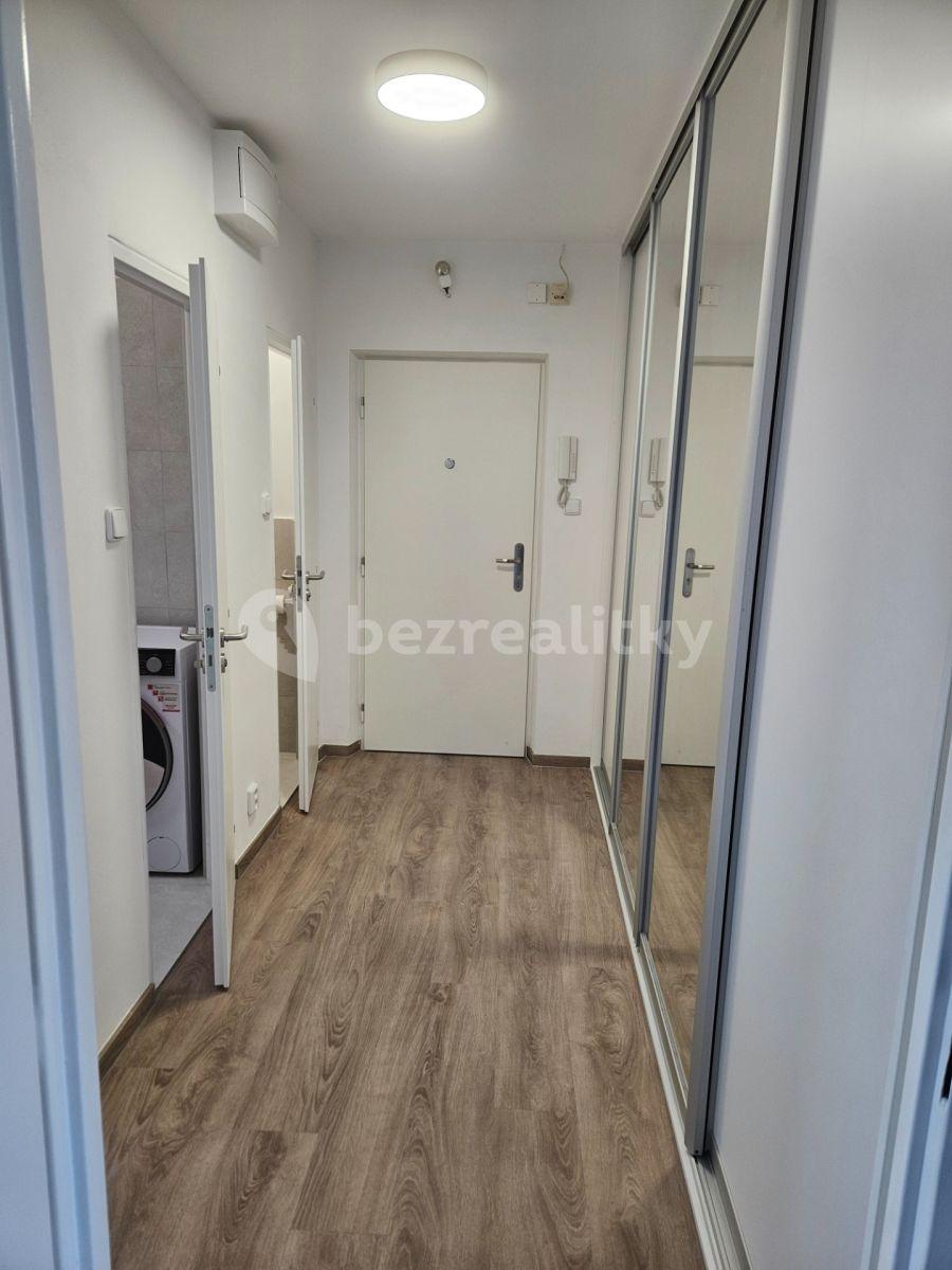 Pronájem bytu 2+1 53 m², Skřivanská, Praha, Praha