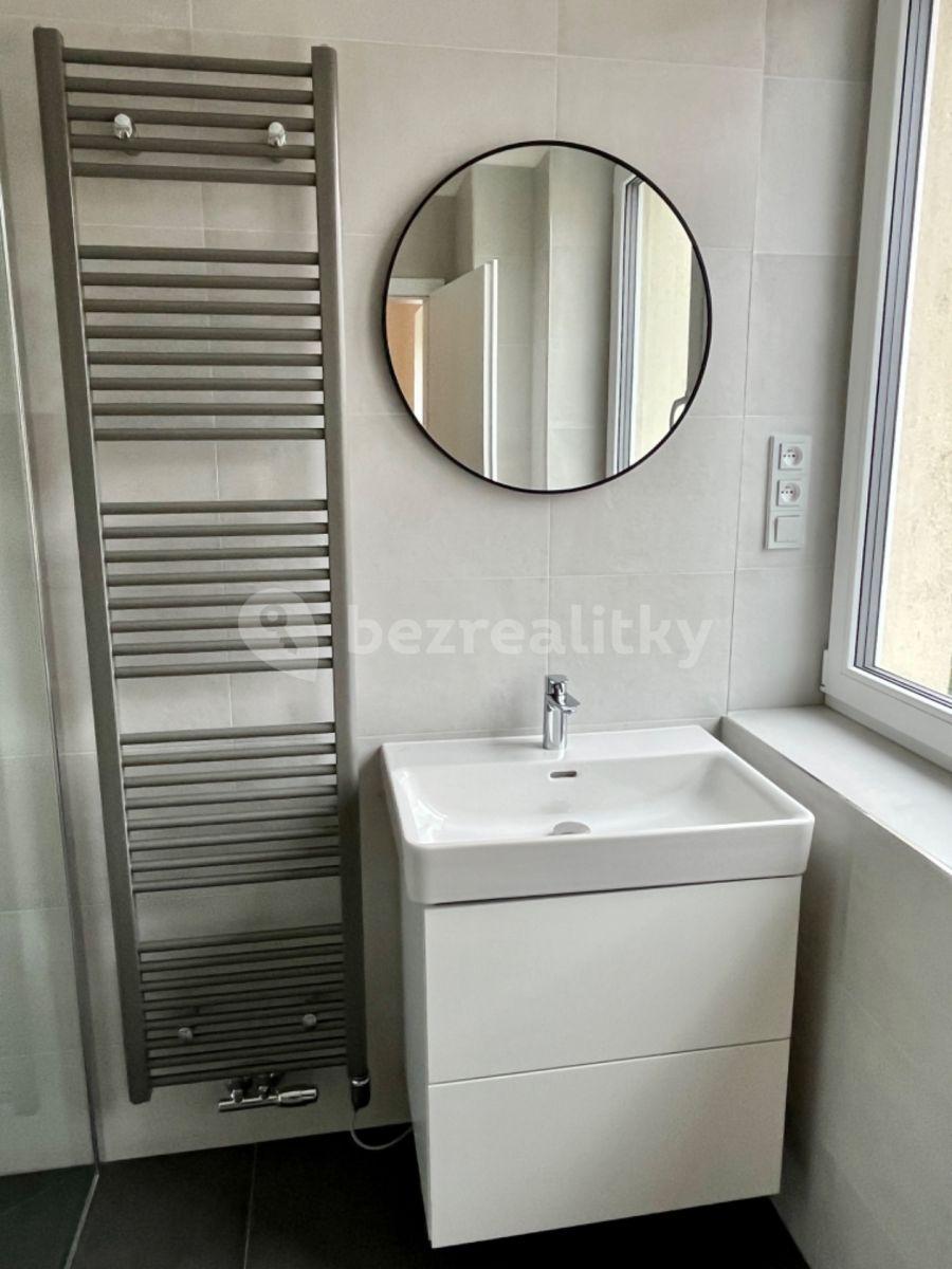 Prodej bytu 2+kk 53 m², Jeseniova, Praha, Praha