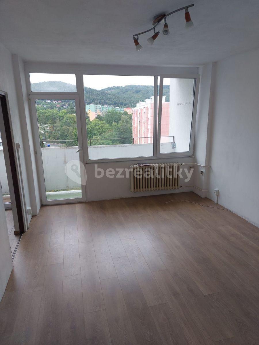 Pronájem bytu 3+1 65 m², Budovatelská, Klášterec nad Ohří, Ústecký kraj