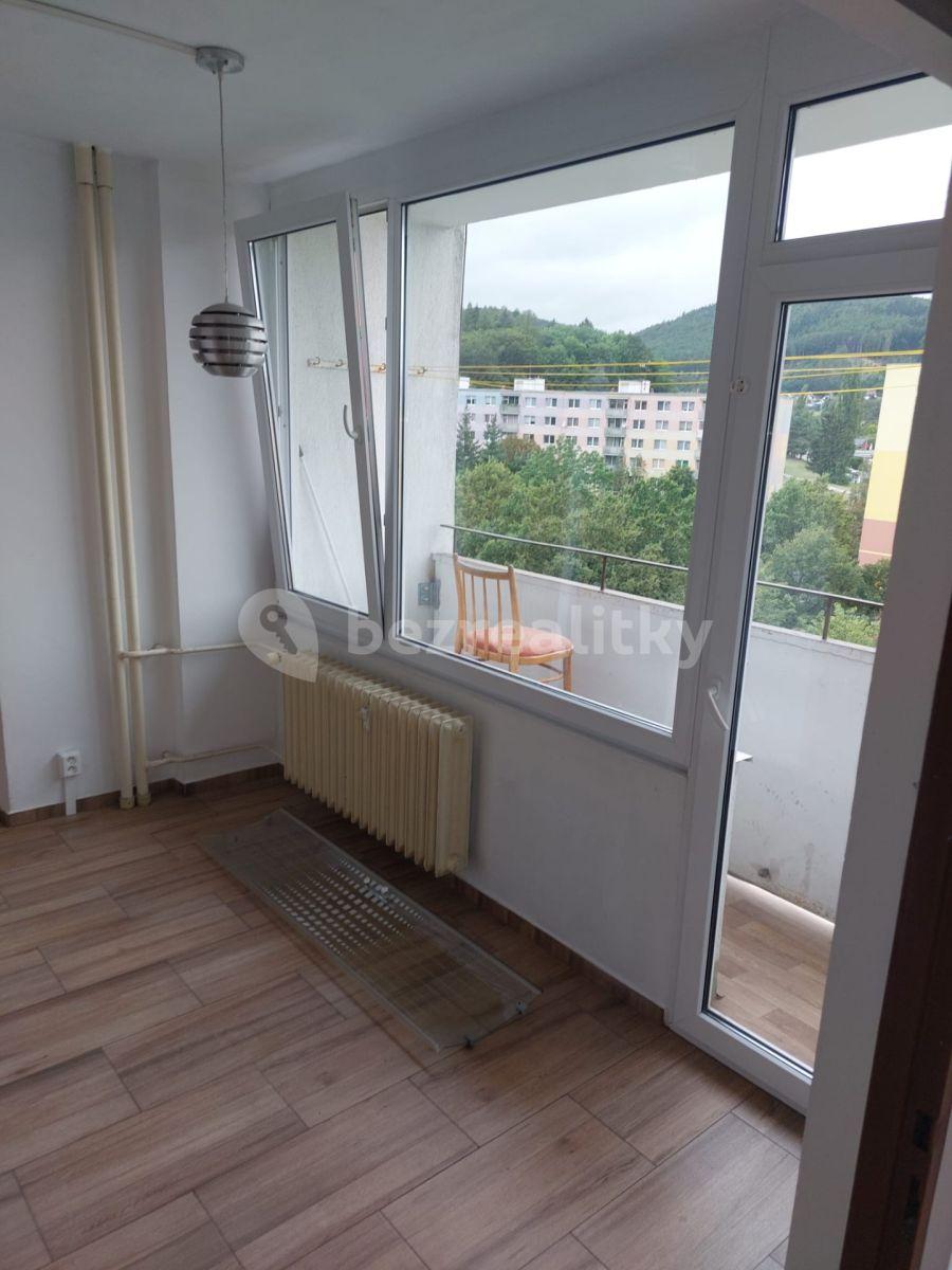 Pronájem bytu 3+1 65 m², Budovatelská, Klášterec nad Ohří, Ústecký kraj