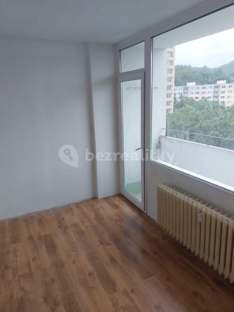 Pronájem bytu 3+1 65 m², Budovatelská, Klášterec nad Ohří, Ústecký kraj