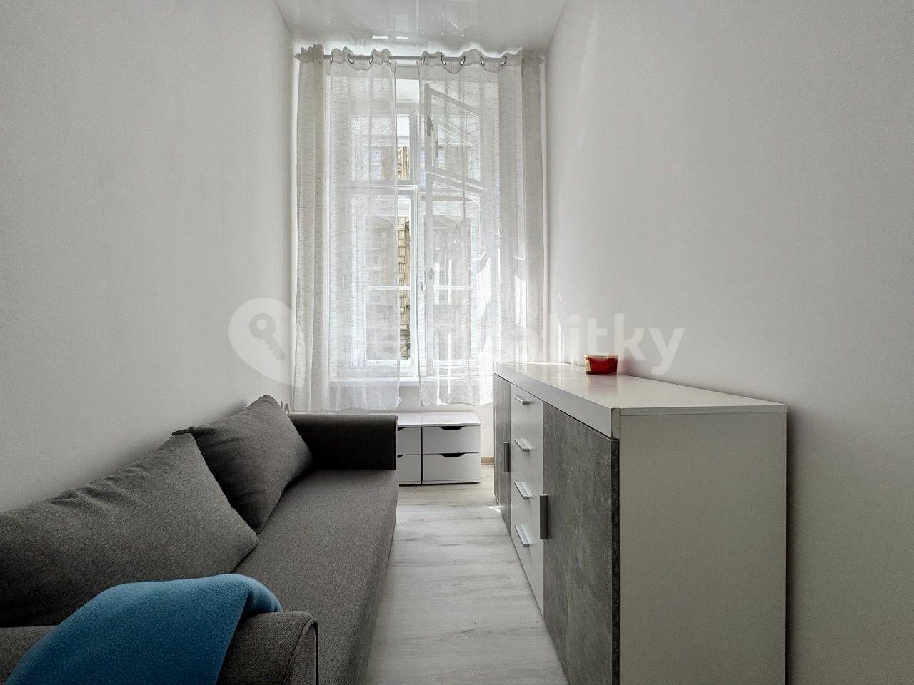 Pronájem bytu 2+1 35 m², Praha, Praha