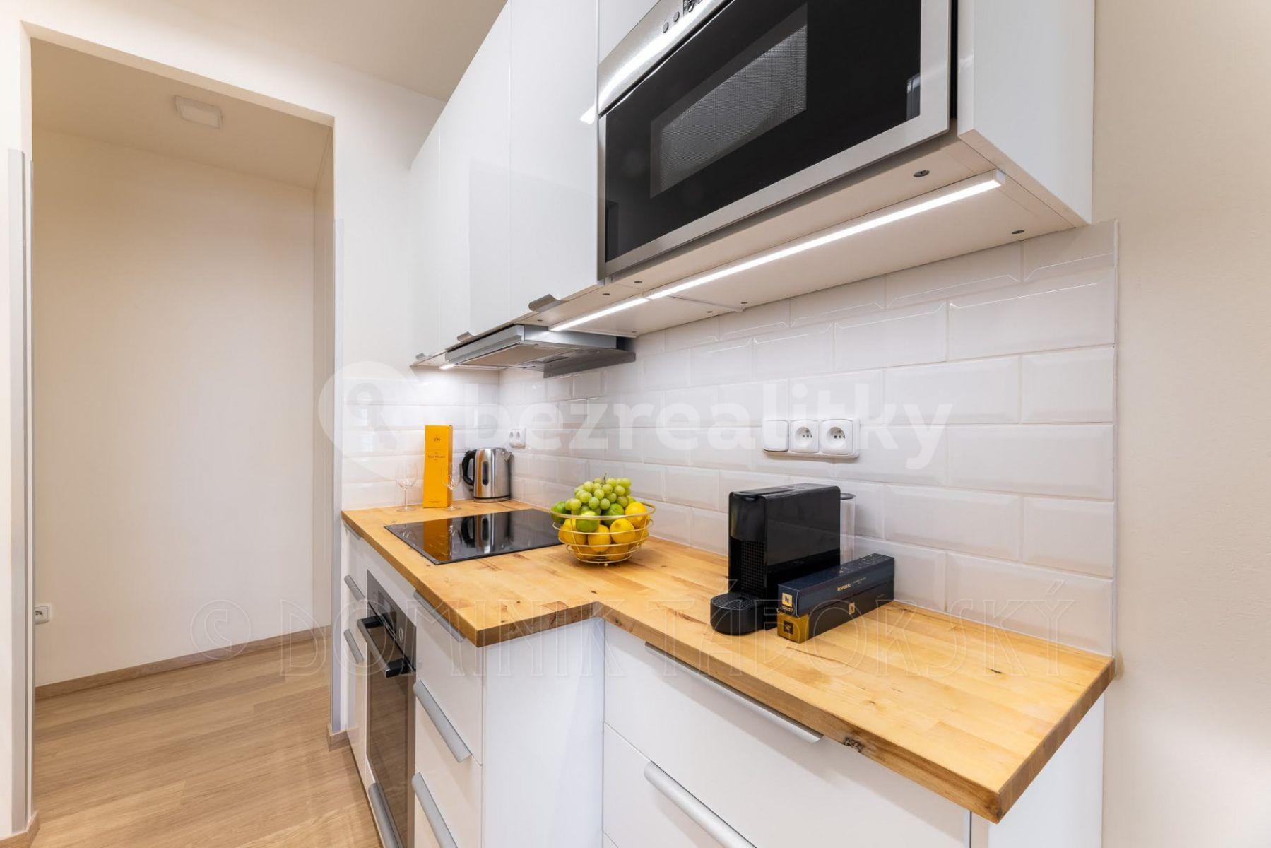 Pronájem bytu 3+kk 75 m², Karlova, Praha, Praha