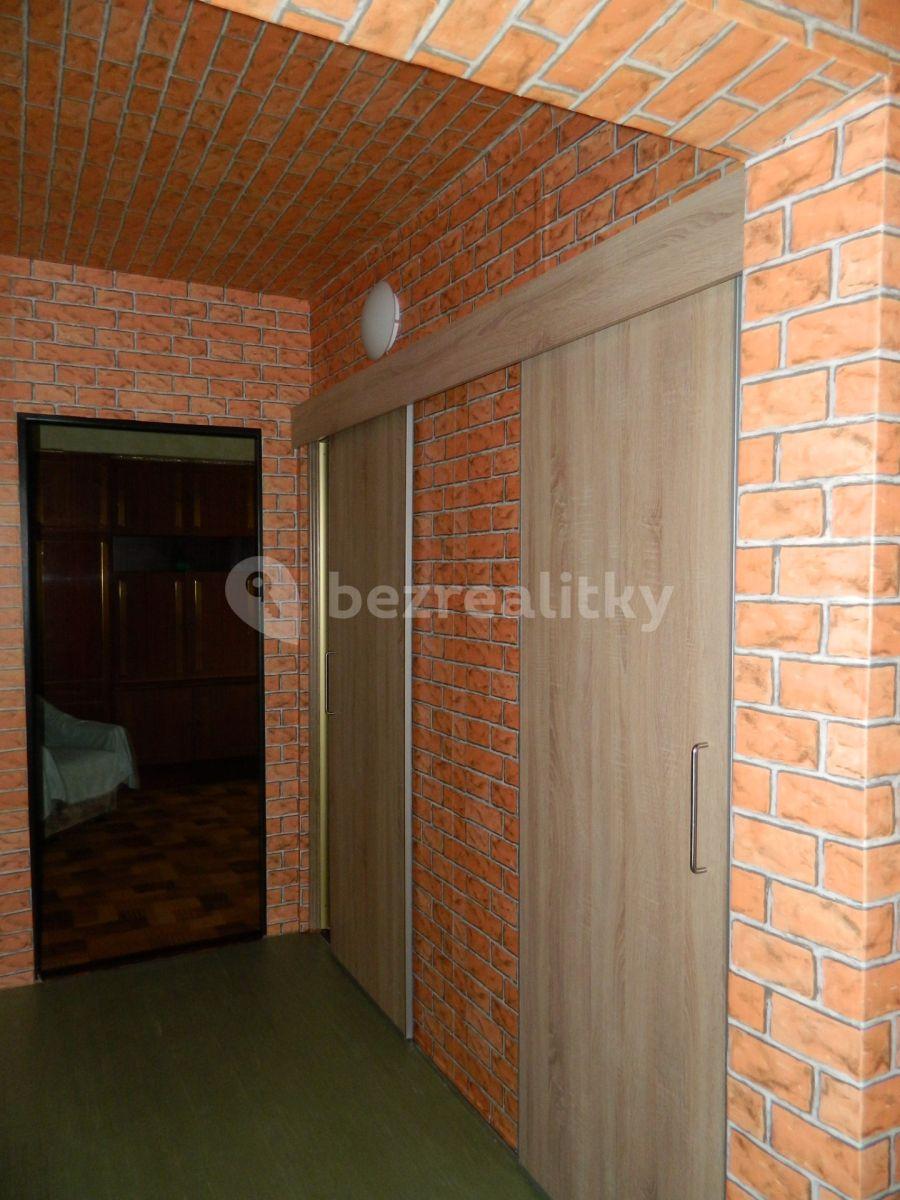 Pronájem bytu 2+1 51 m², Francouzská, Kladno, Středočeský kraj