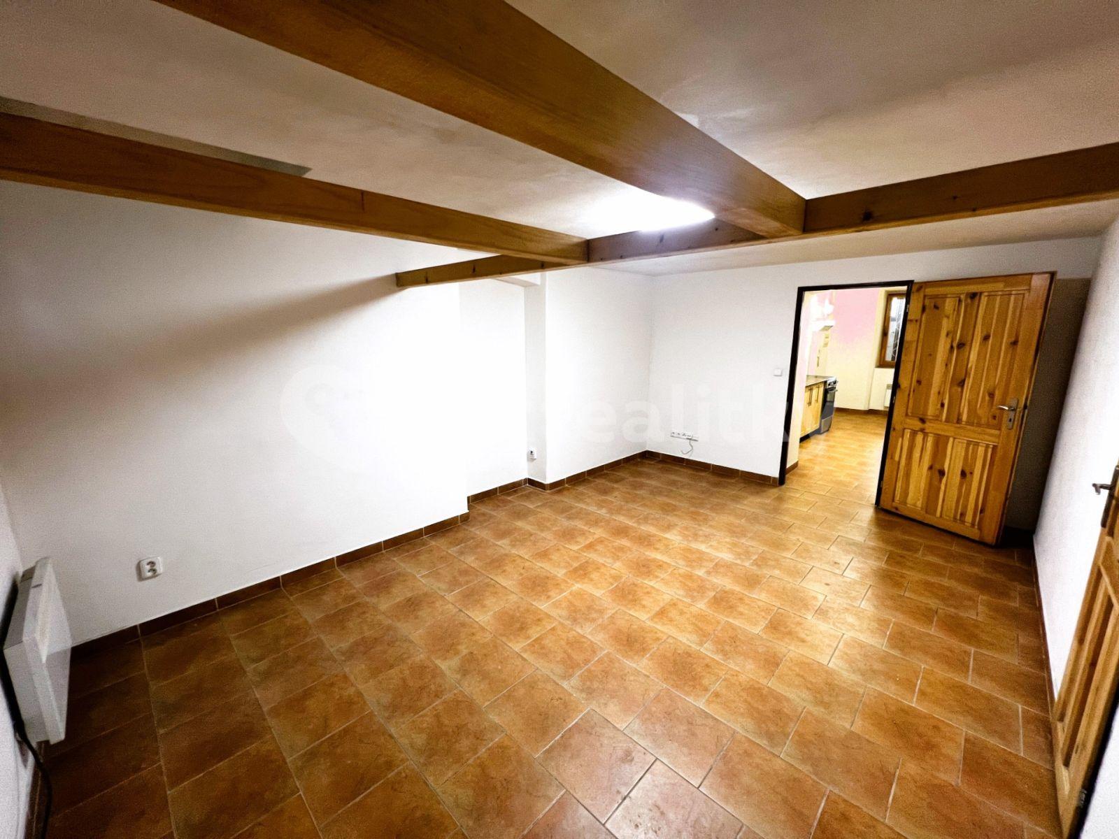 Prodej bytu 1+1 33 m², Plzeňská, Praha, Praha