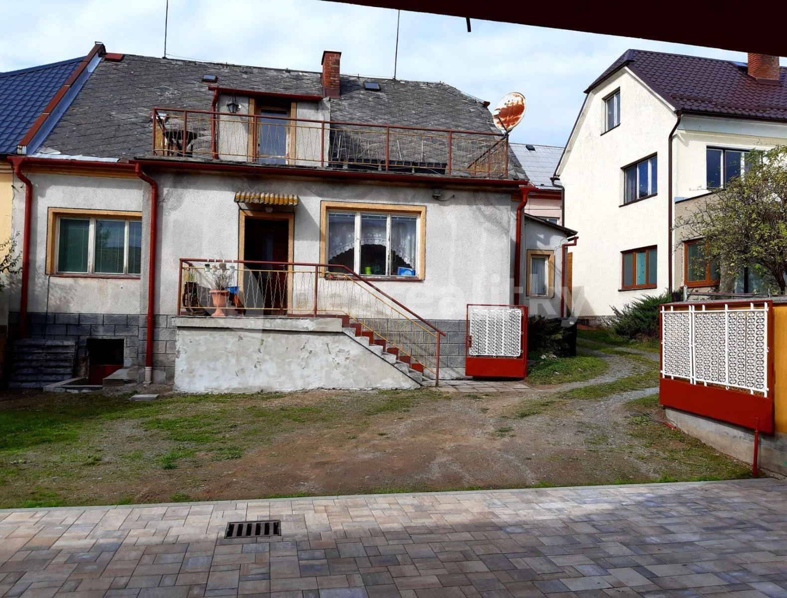 Prodej domu 240 m², pozemek 165 m², Masarykova, Moravský Beroun, Olomoucký kraj