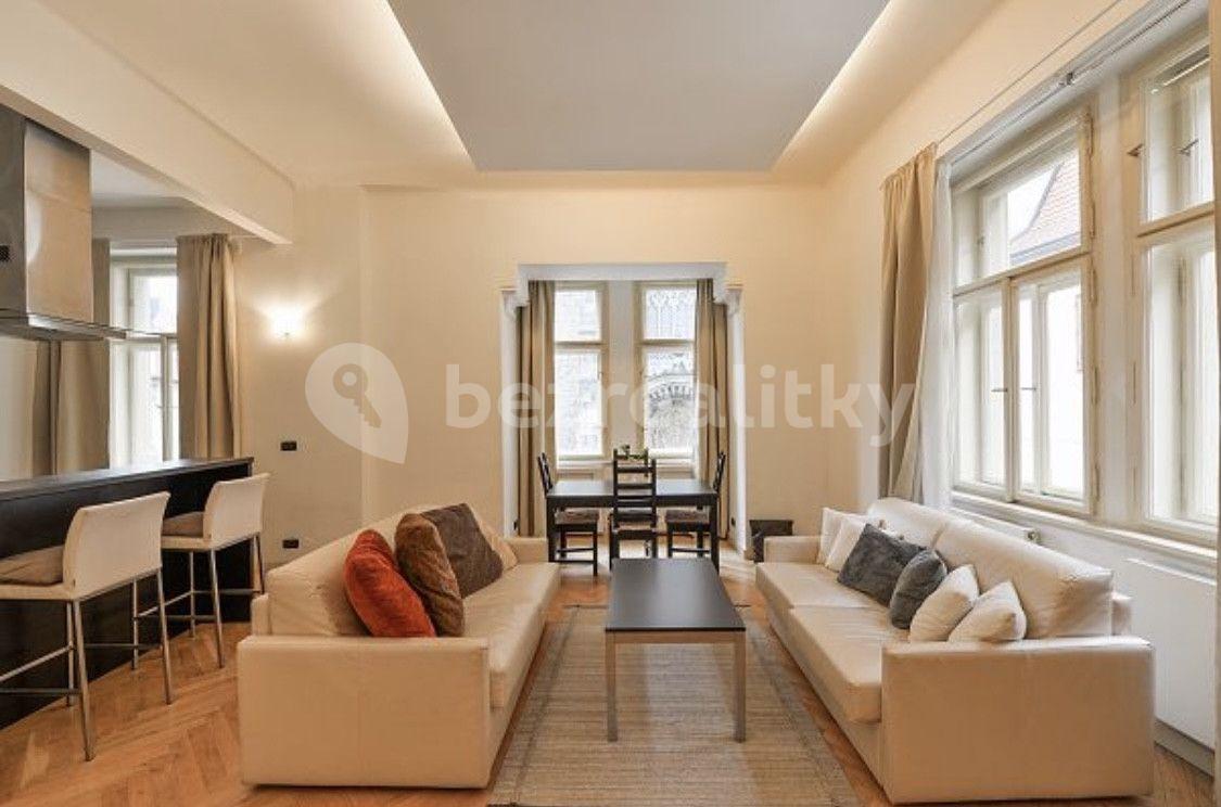 Pronájem bytu 2+kk 76 m², Týnská ulička, Praha, Praha