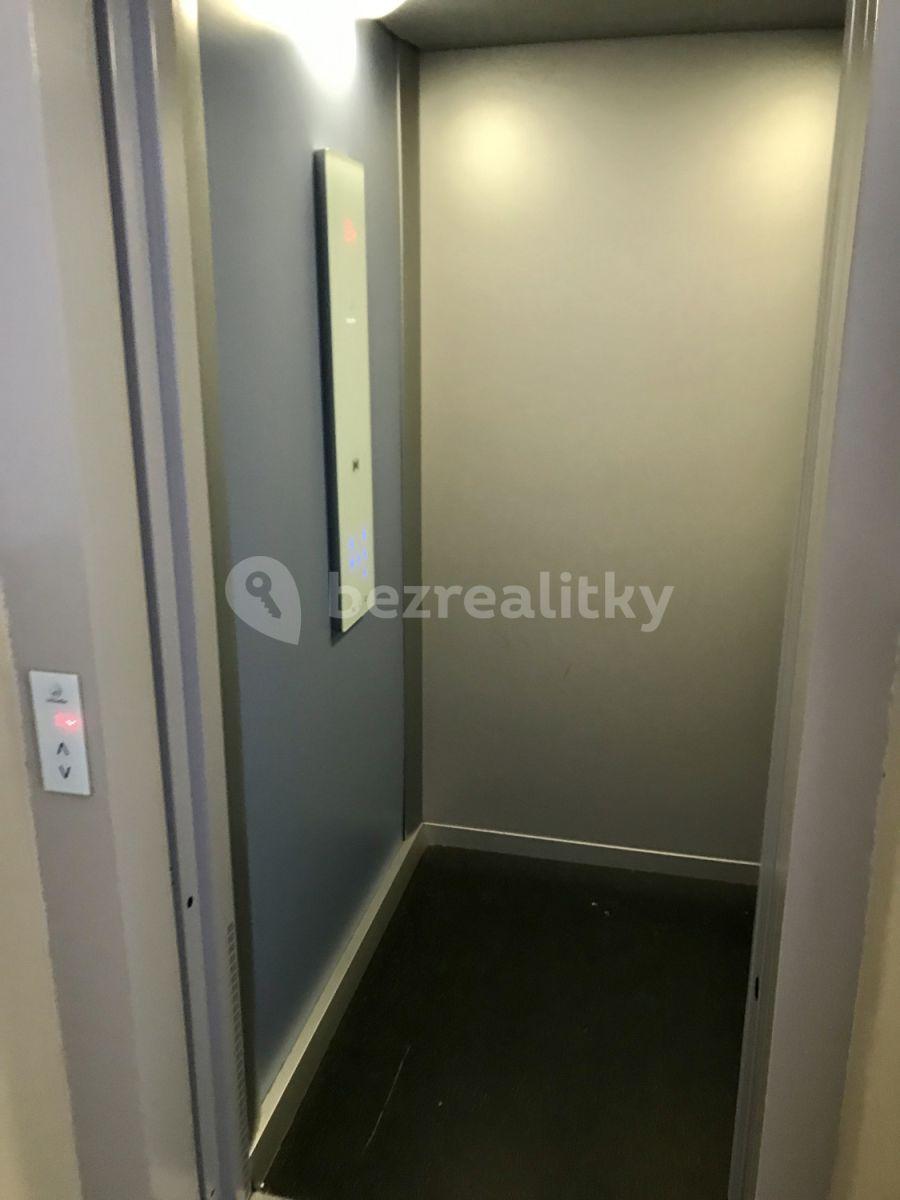 Pronájem bytu 2+kk 55 m², Ovenecká, Praha, Praha