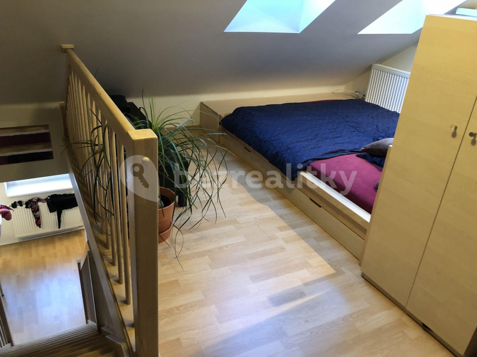 Pronájem bytu 2+kk 55 m², Ovenecká, Praha, Praha