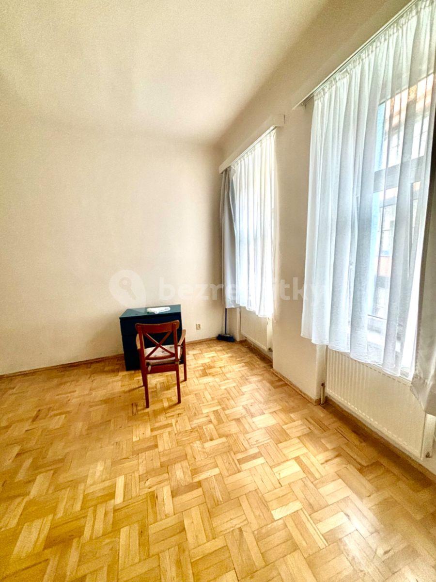 Pronájem bytu 2+kk 56 m², Plzeňská, Praha, Praha