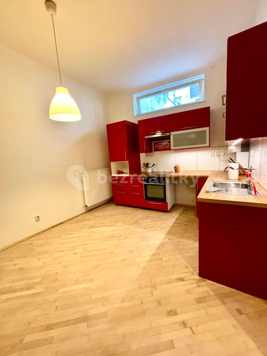 Pronájem bytu 2+kk 56 m², Plzeňská, Praha, Praha