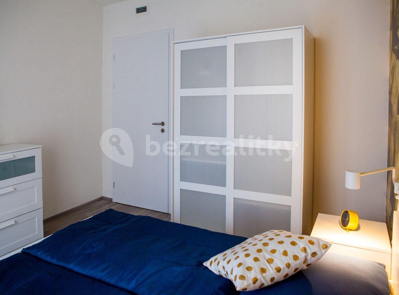 Pronájem bytu 3+kk 53 m², Hlaváčkova, Praha, Praha