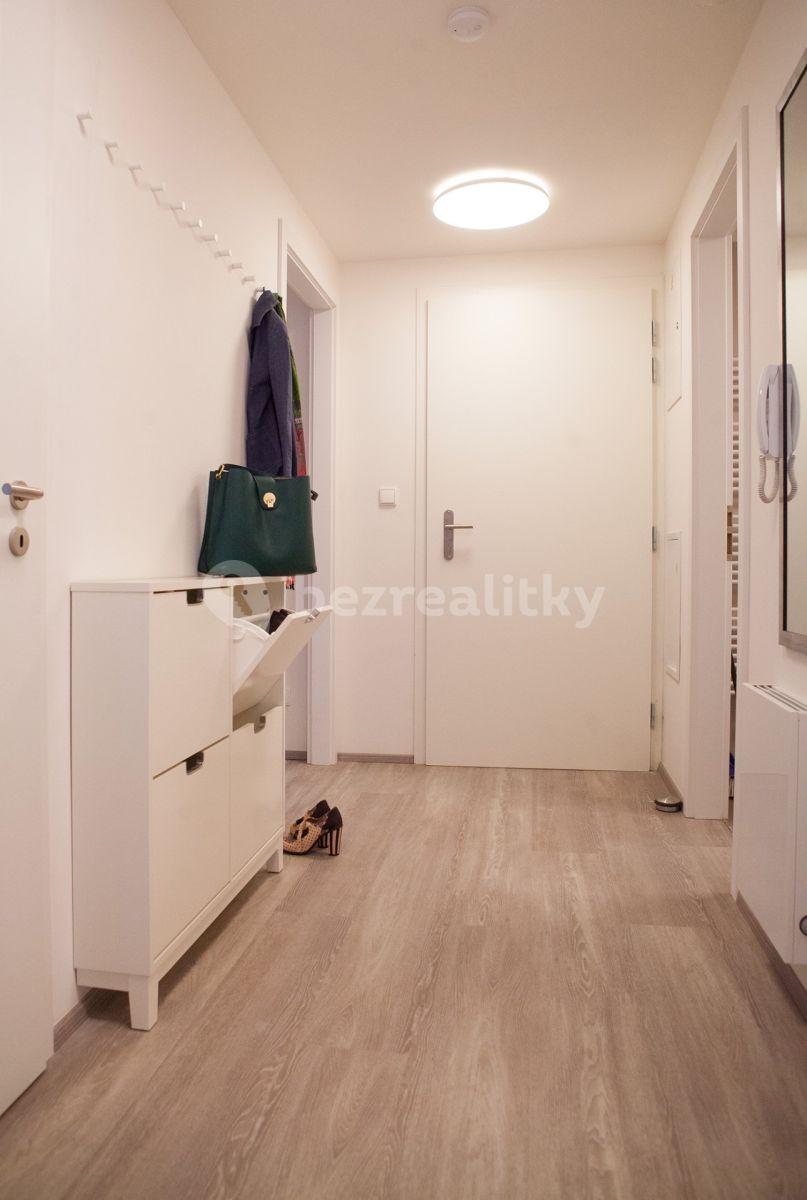 Pronájem bytu 3+kk 53 m², Hlaváčkova, Praha, Praha