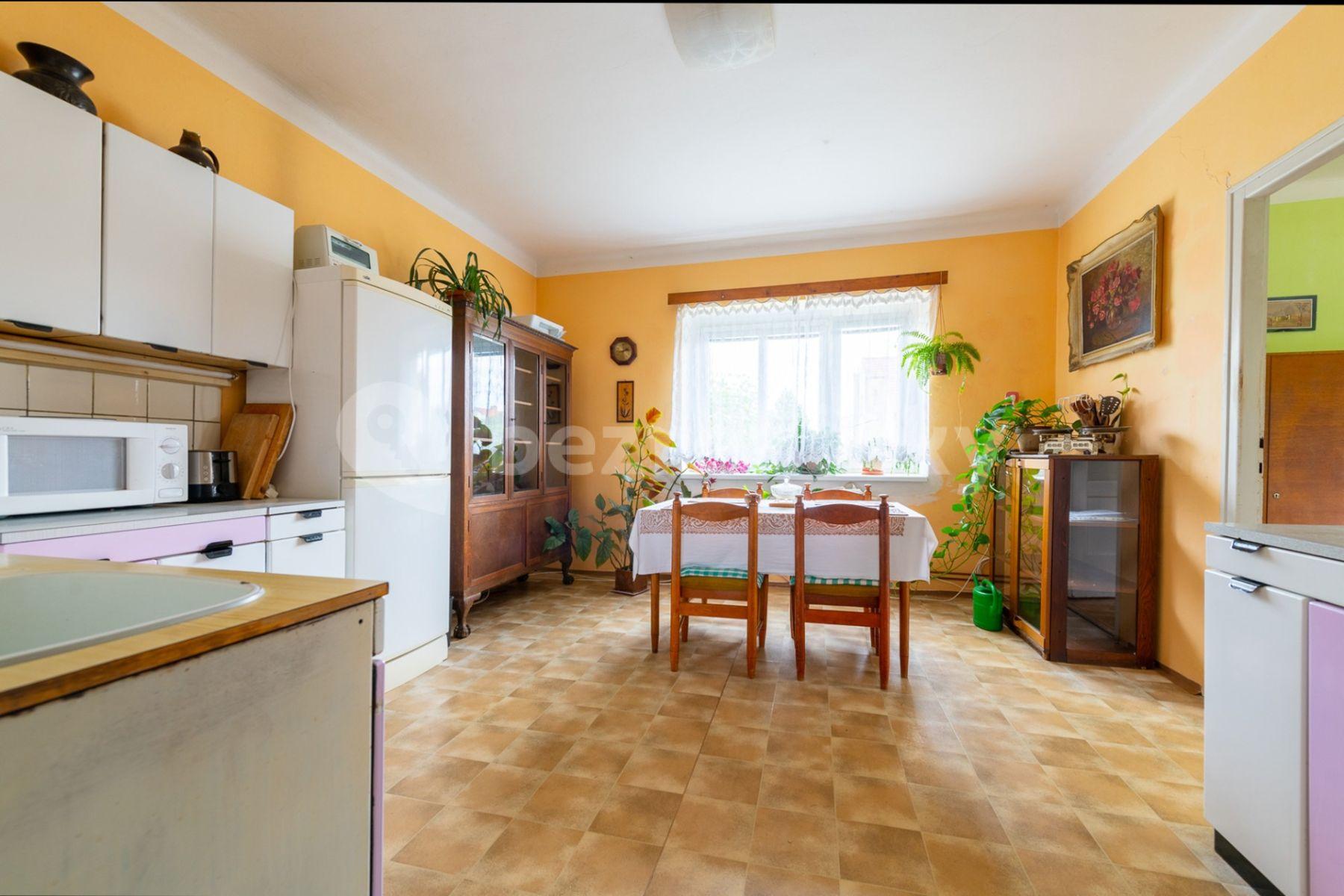 Prodej domu 165 m², pozemek 949 m², Zakouřilova, Praha, Praha