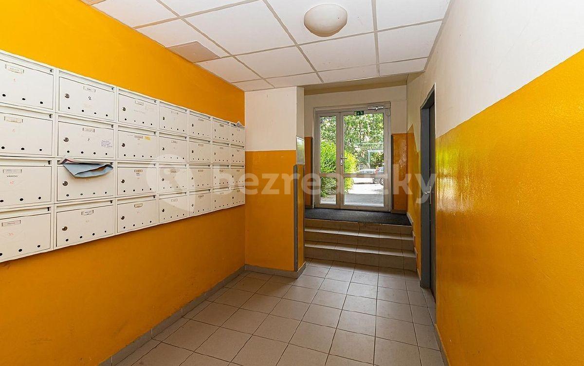 Prodej bytu 3+1 65 m², Benkova, Praha, Praha