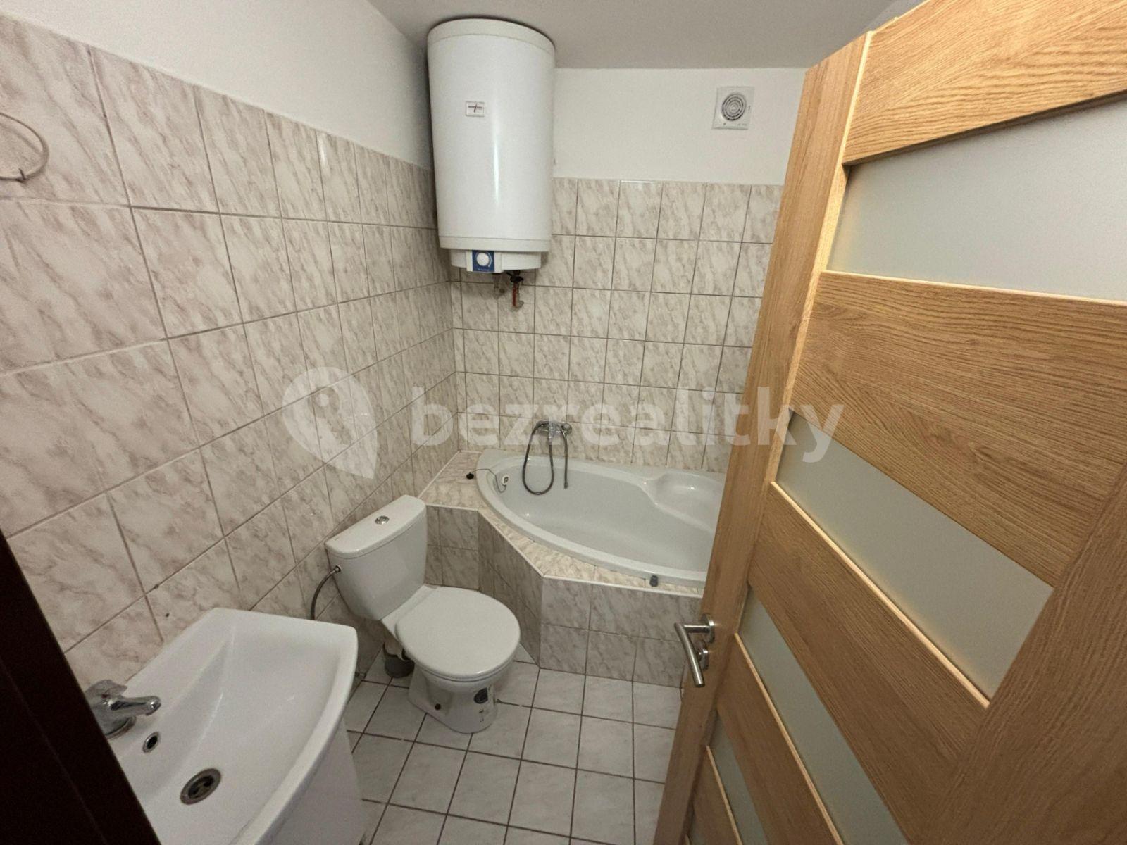 Pronájem bytu 1+1 40 m², Úzká, Vejprnice, Plzeňský kraj