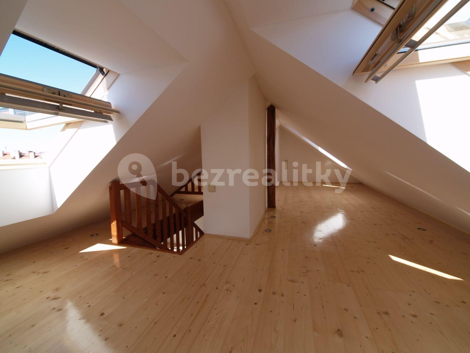 Pronájem bytu 3+kk 68 m², Liborova, Praha, Praha