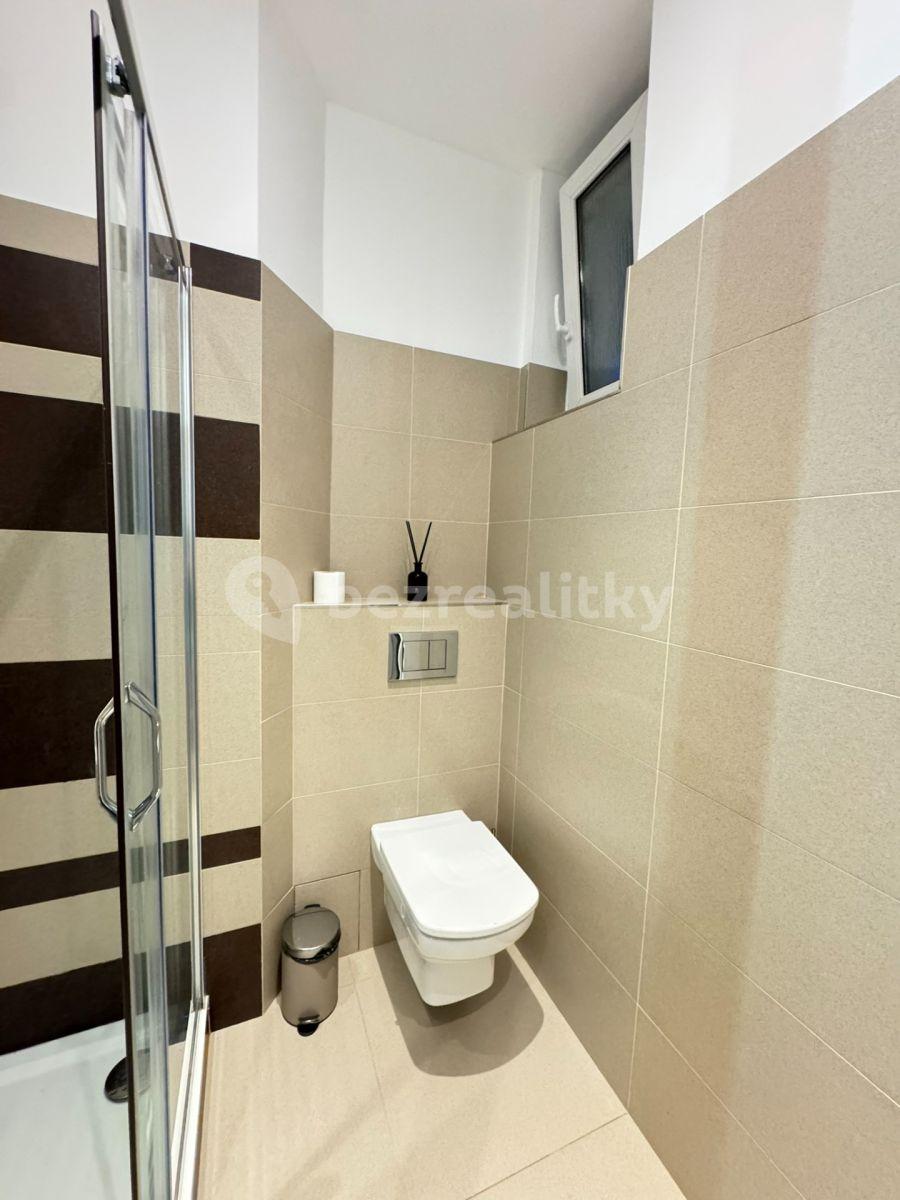 Pronájem bytu 2+kk 42 m², Na Hroudě, Praha, Praha