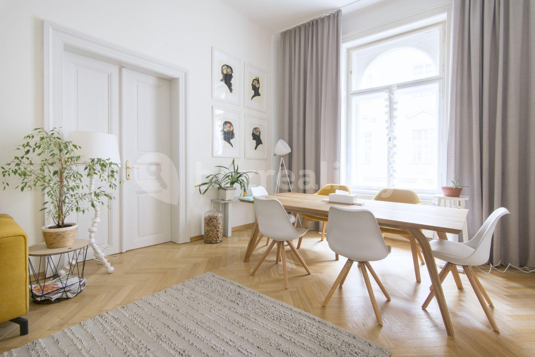 Pronájem bytu 4+1 136 m², Betlémská, Praha, Praha