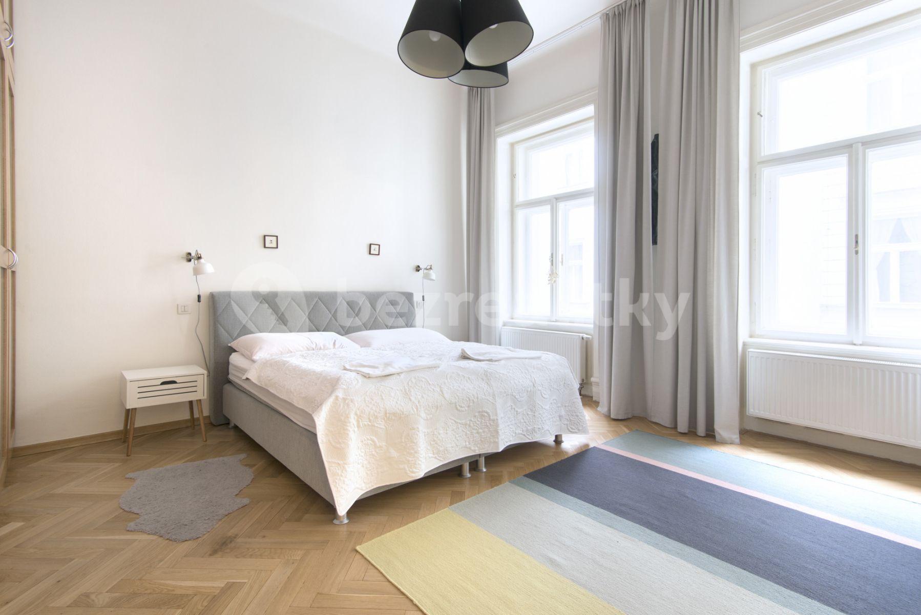 Pronájem bytu 4+1 136 m², Betlémská, Praha, Praha