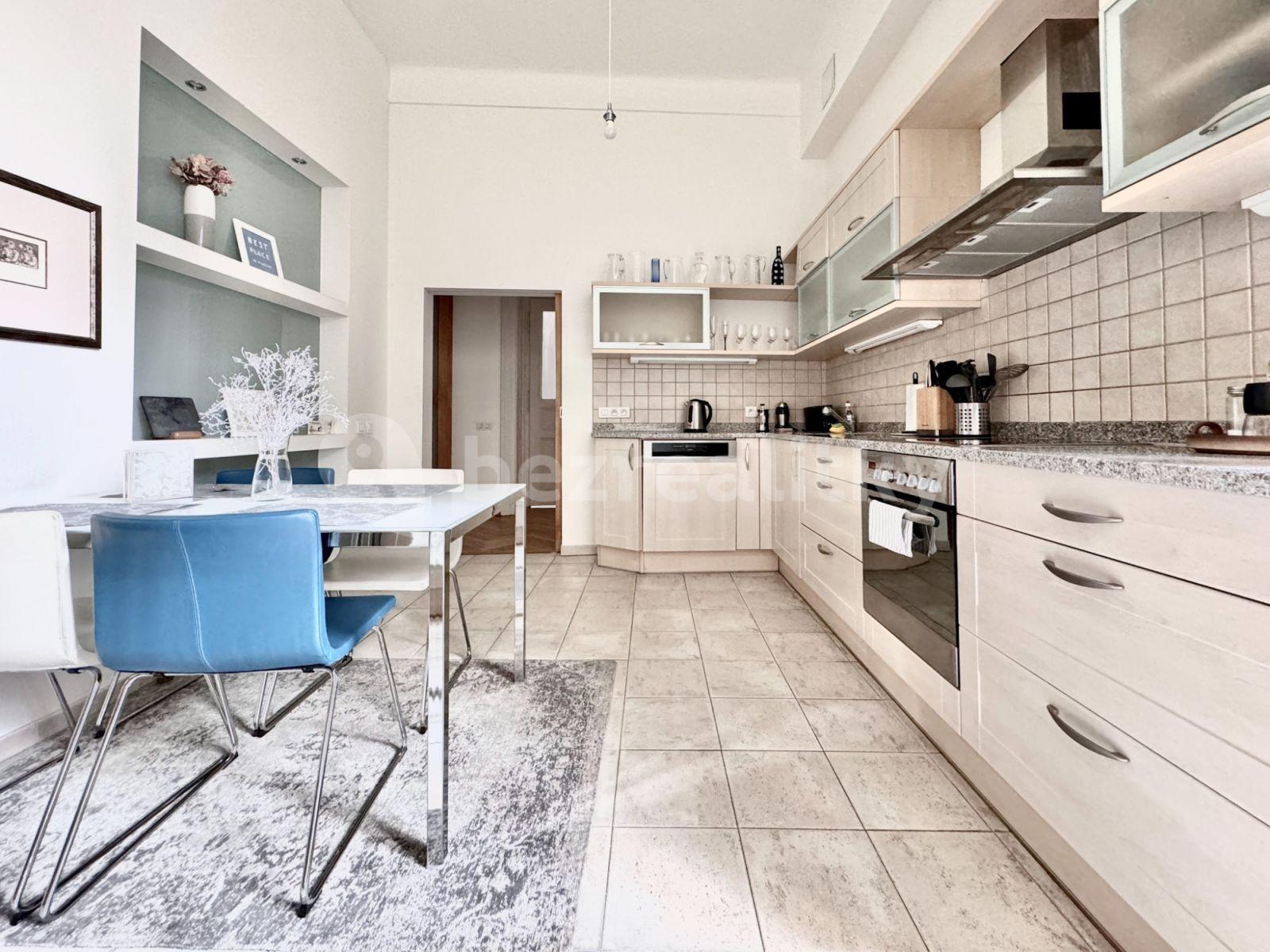 Pronájem bytu 4+1 136 m², Betlémská, Praha, Praha