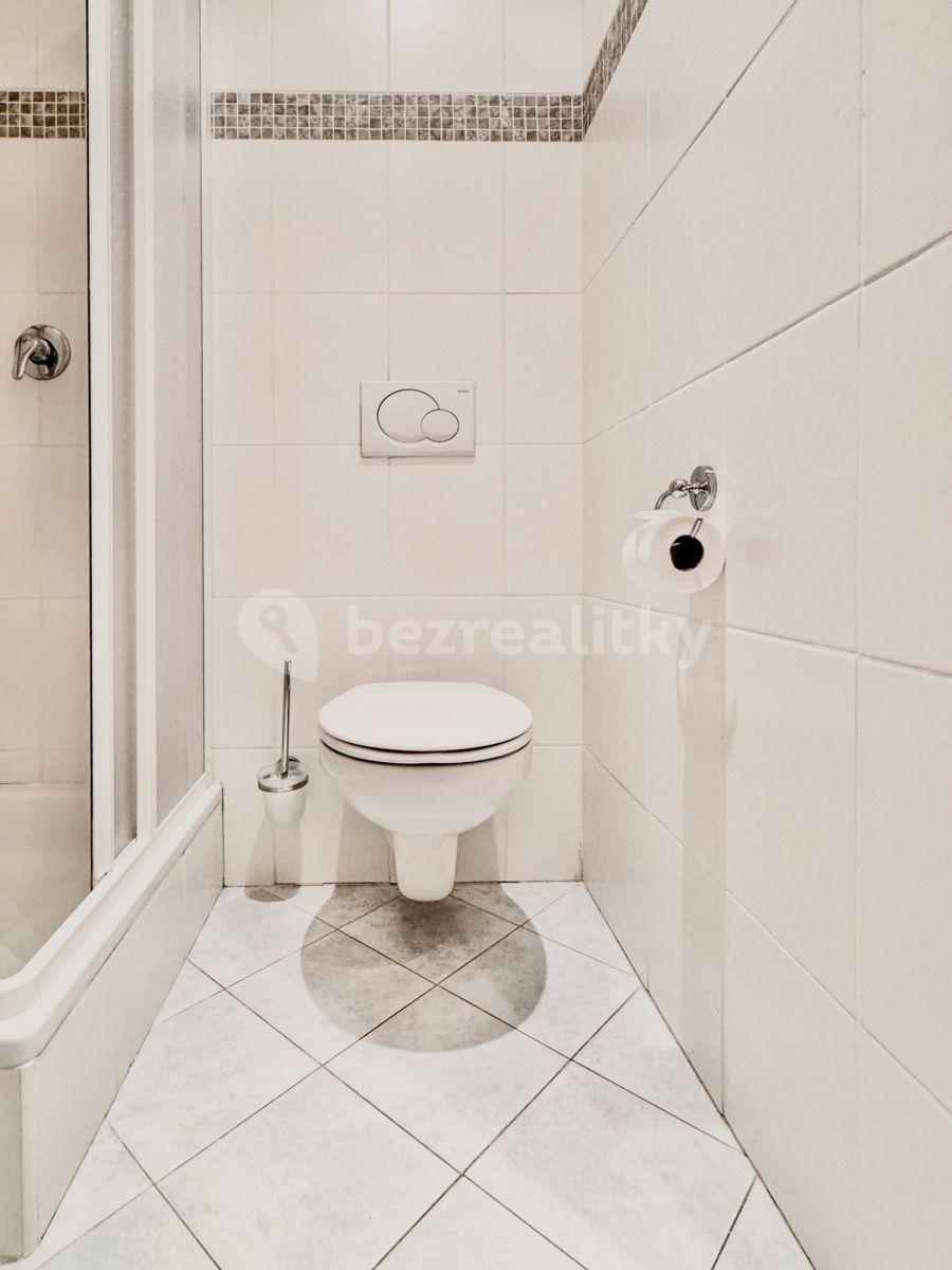 Pronájem bytu 4+1 136 m², Betlémská, Praha, Praha