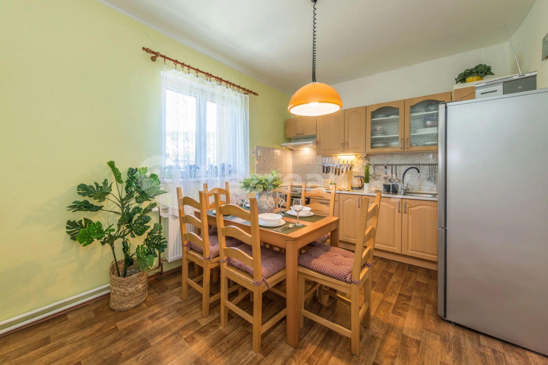 Pronájem bytu 2+1 50 m², Slivenecká, Praha, Praha