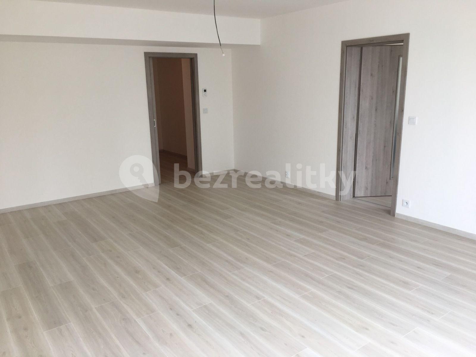 Pronájem bytu 2+kk 62 m², Laudova, Praha, Praha