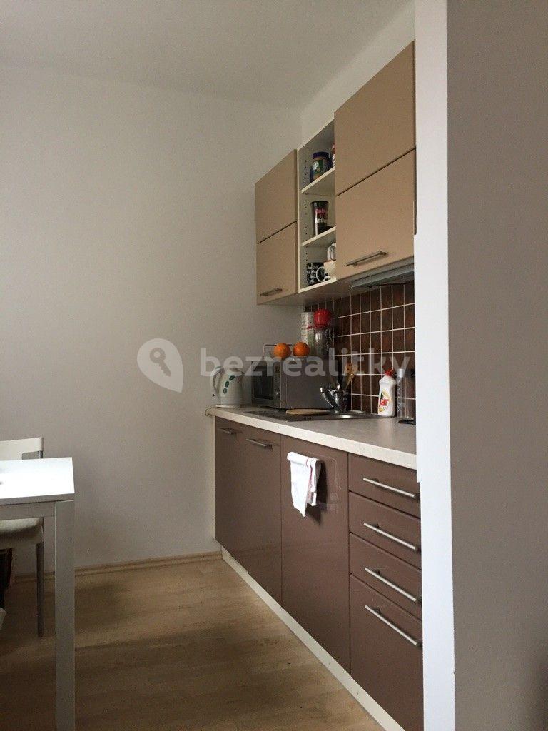 Pronájem bytu 1+1 32 m², Dunajská, Bratislava - mestská časť Staré Mesto, Bratislavský kraj