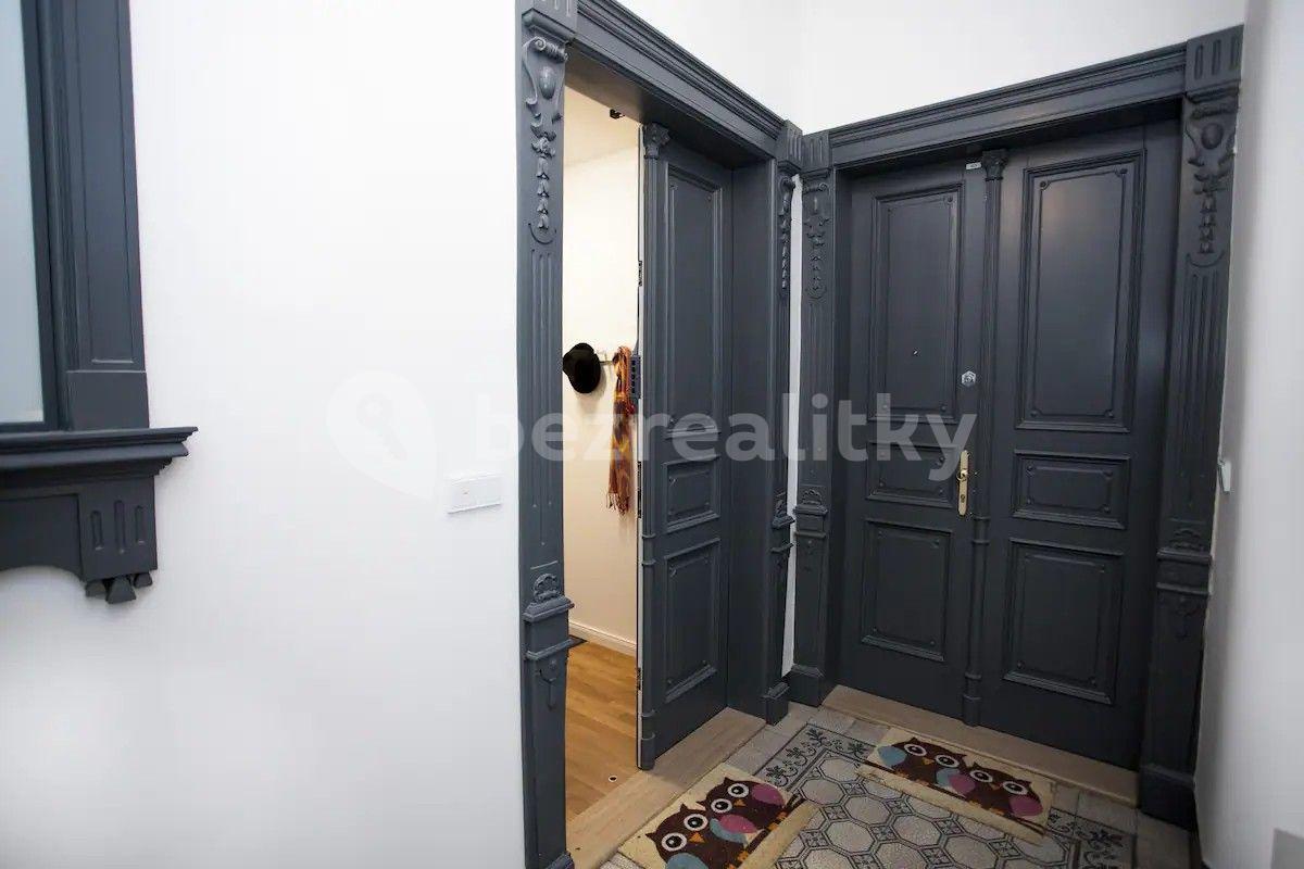 Prodej bytu 2+kk 49 m², Nitranská, Praha, Praha