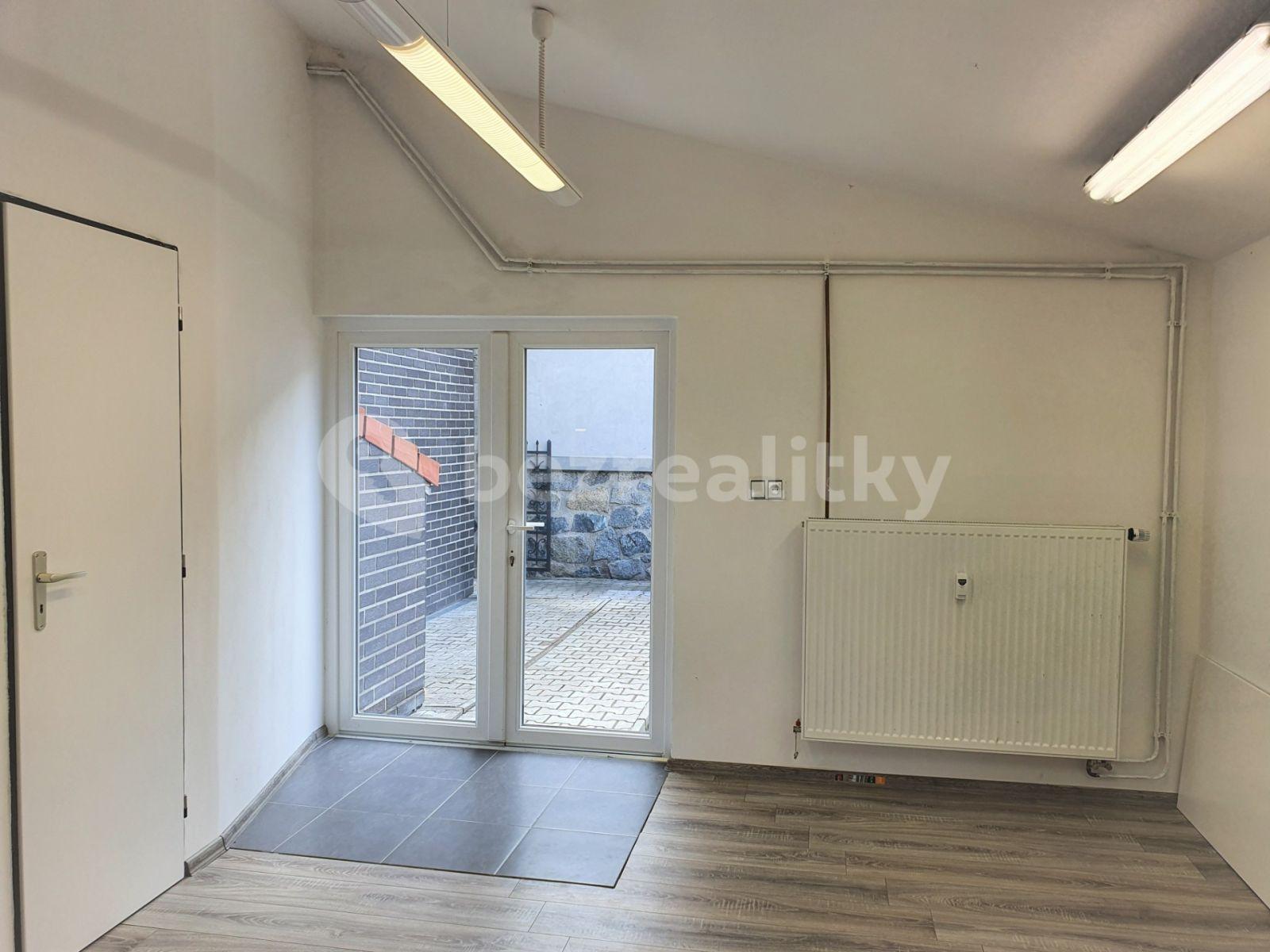 Pronájem bytu 2+kk 34 m², Miličín, Středočeský kraj