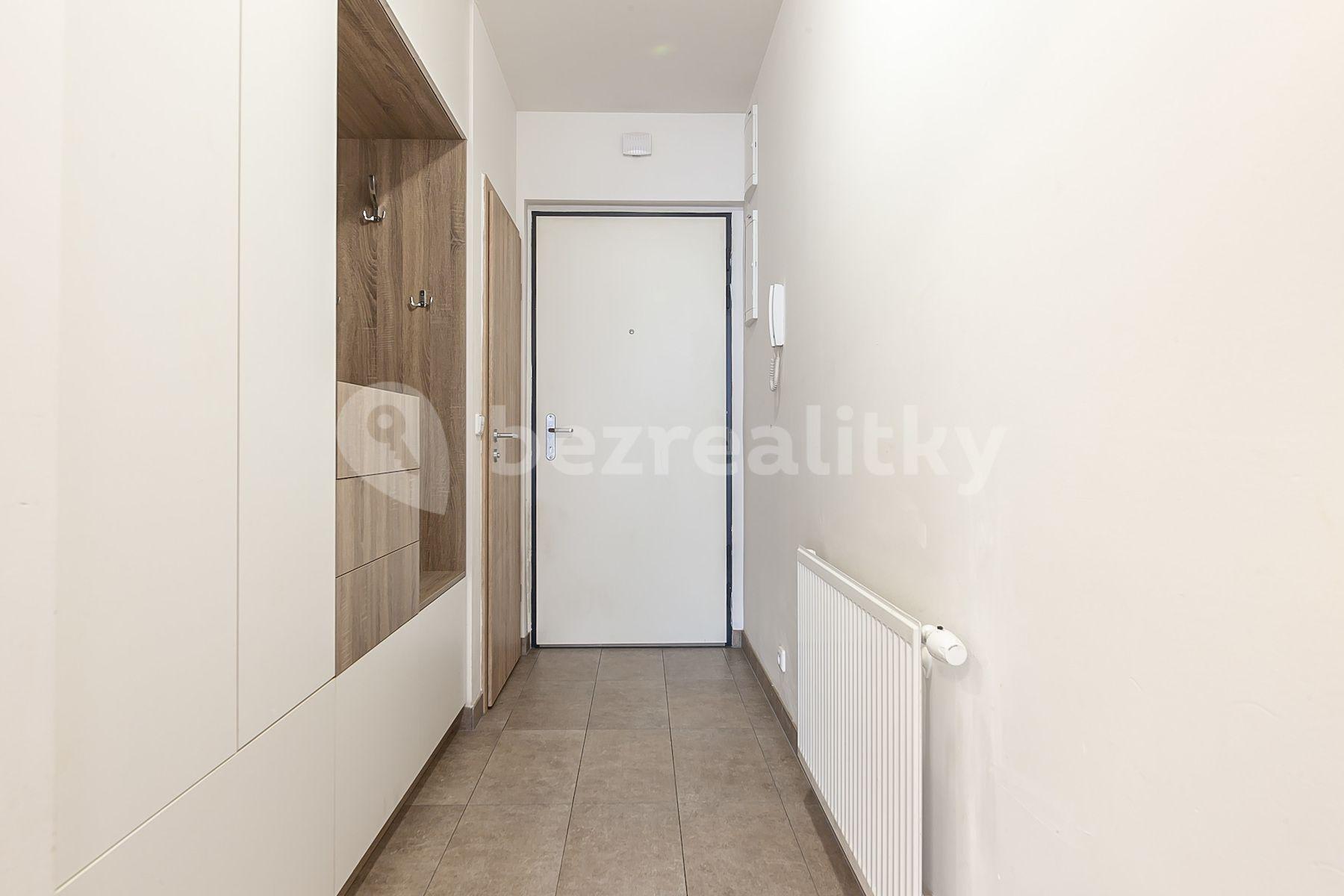 Prodej bytu 2+kk 71 m², Mezi vodami, Praha, Praha