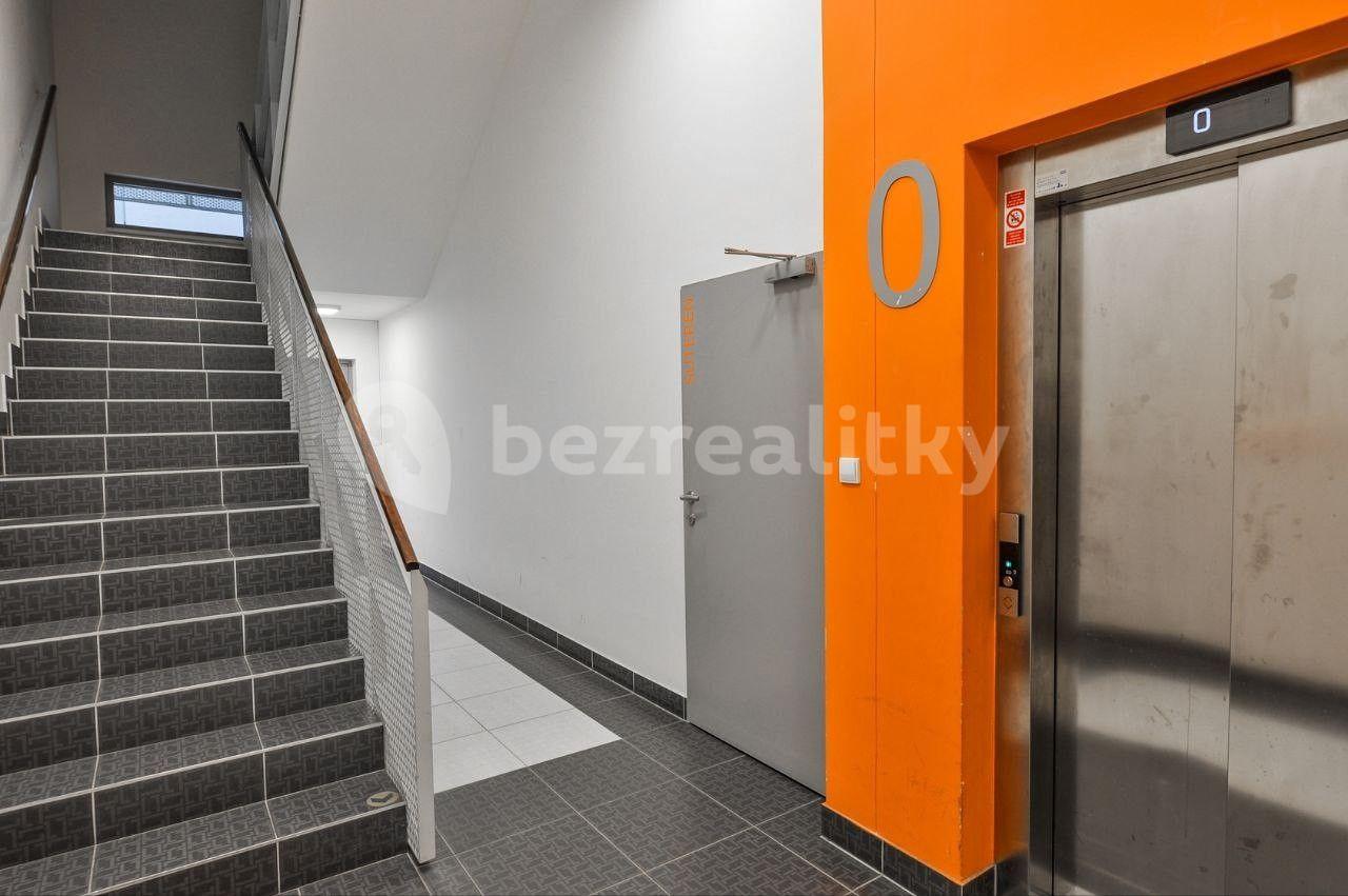 Pronájem bytu 2+kk 45 m², U Svobodárny, Praha, Praha