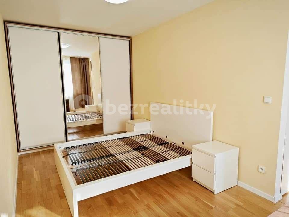 Pronájem bytu 2+kk 45 m², U Svobodárny, Praha, Praha