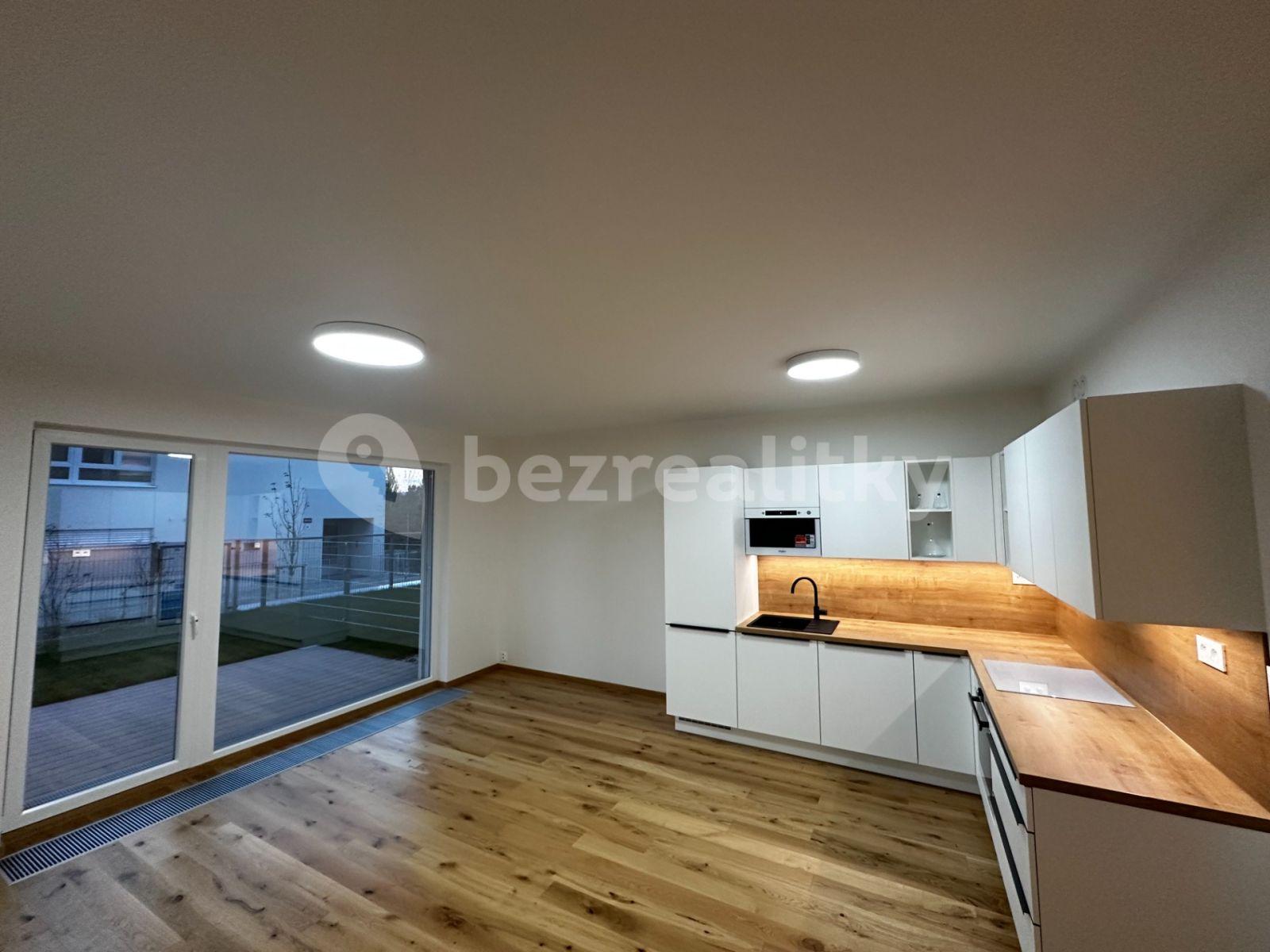 Pronájem bytu 1+kk 36 m², Kolmanova, Praha, Praha